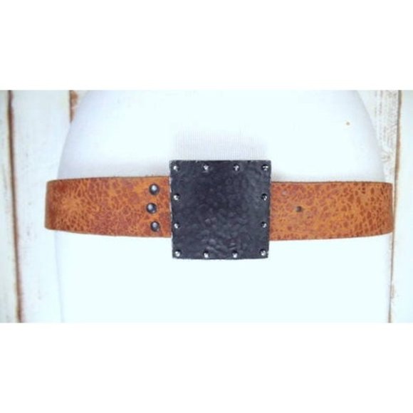 Vintage Cyd Woo wide brown distressed leather silver plate buckle belt - Picture 5 of 5